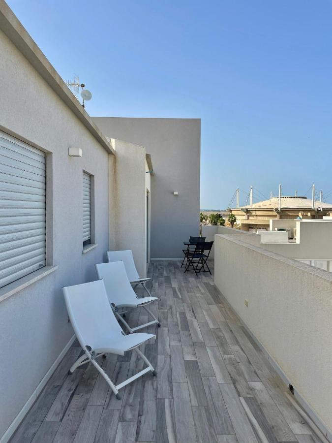 Virgilio 82 - Penthouse With Terrace Apartment Trapani Exterior photo